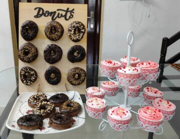 Cup cakes and Donuts